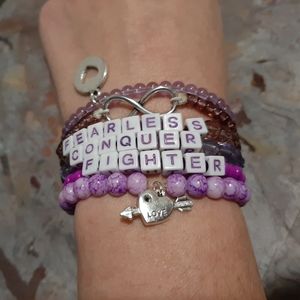 Inspirational purple stretch bracelets (set of 6)